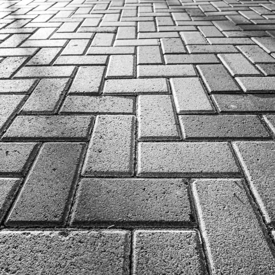 Pflasterreinigung & Versiegelung Reutlingen Professionelle Pflasterreinigung und Pflasterversiegelung in Reutlingen nach der Hochdruckreinigung